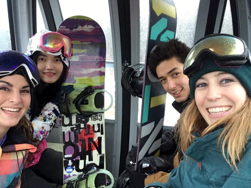 Kagura Ski & Snowboard Day Trip